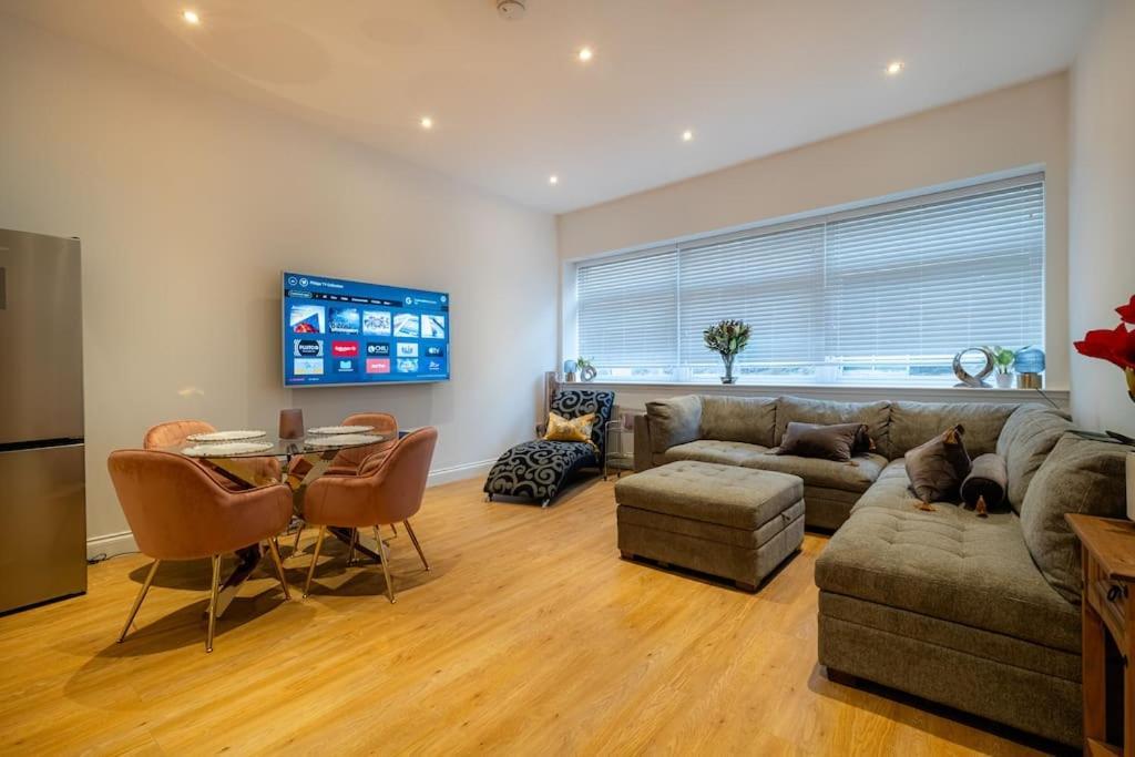 2 Bed 2 Bath Spacious Apartment In Central Aberdeen Exterior foto